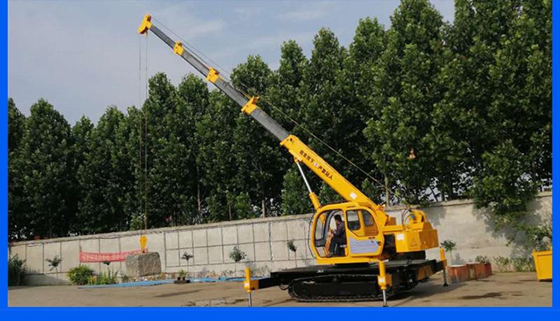 25吨履带吊实拍图片